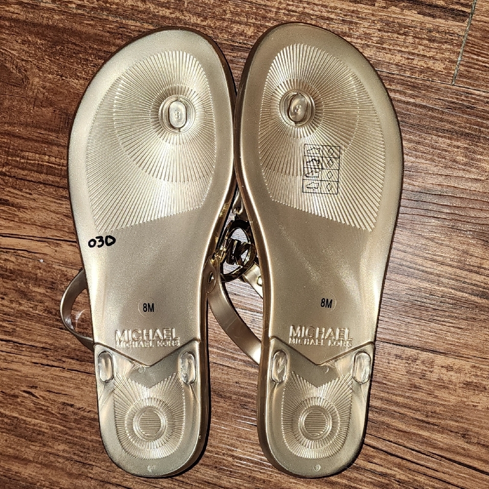 New Michael Kors Gold Logo MK Cork Sandals Size 8 - Picture 6 of 7